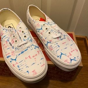 Vans Tie-Dye Unisex Lace-Up Shoes NWT!